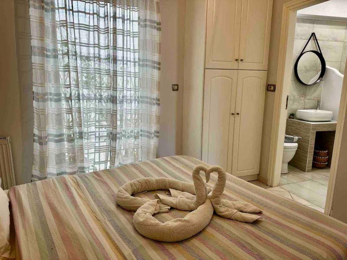 Apartment Lux Secret Piraeus